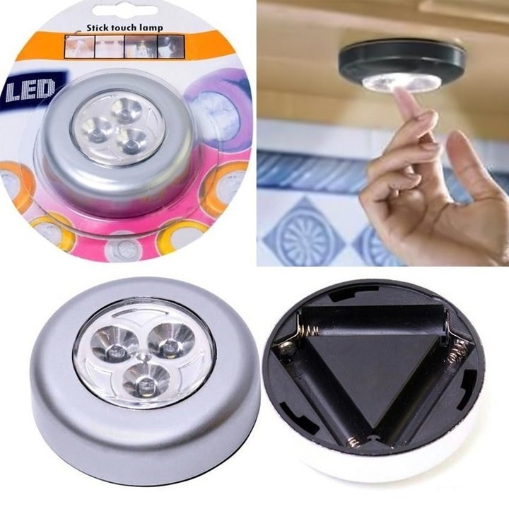 Đèn Led Dán Tường 3 Bóng Siêu Sáng Đèn Led Dán Tường 3 Bóng Siêu Sáng