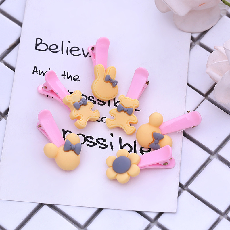 Combo 40 Kẹp Tóc Nhiều Hình Cho Bé Combo 40 Kẹp Tóc Nhiều Hình Cho Bé