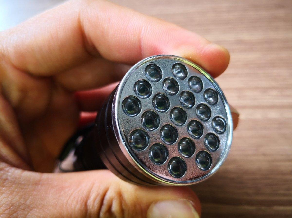 Đèn UV Led 21 Bóng Sấy Keo UV, Soi Tiền Đèn UV Led 21 Bóng Sấy Keo UV, Soi Tiền