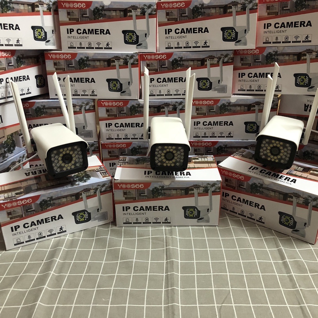 Camera Wifi Yoosee Ngoài Trời 20 Led 4 Râu Thân Xoay Full Hd 1080P
