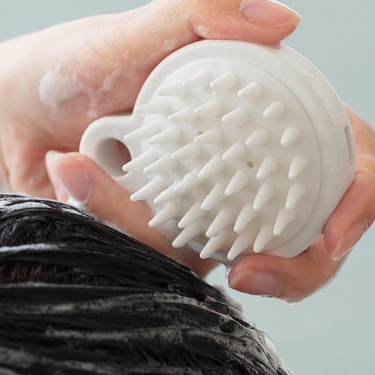 Lược Gội Đầu Massage 9X3.3Cm