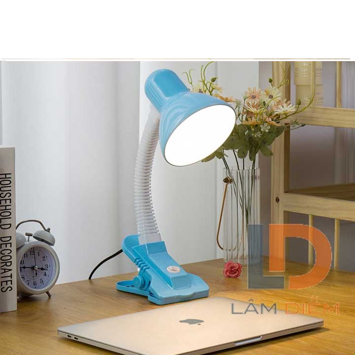 Đèn Kẹp Bàn 109 (Chưa Bóng) Đèn Kẹp Bàn 109 (Chưa Bóng)