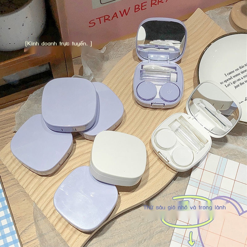 Hộp Đựng Kính Áp Tròng