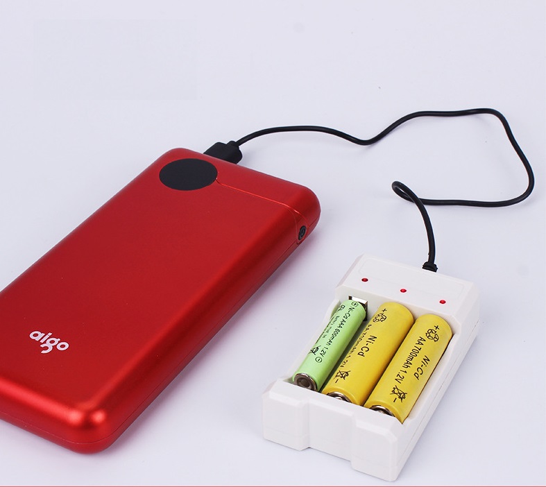 Bộ Sạc Pin Đa Năng 3 Khe