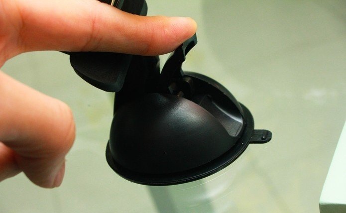 Đế Hít Điện Thoại Để Bàn, Xe Hơi Xoay 360 Độ 8 Chấu Đa Năng