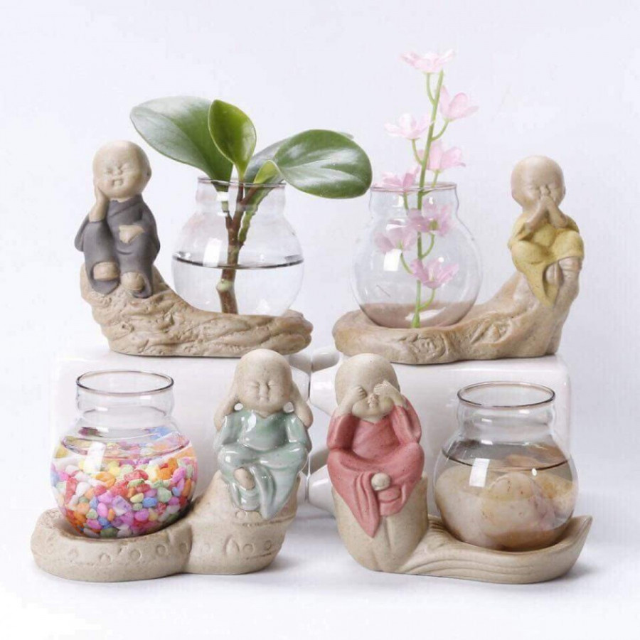 Bộ 4 Tượng Chú Tiểu 4 Không Kèm Bình Hoa Thủy Tinh