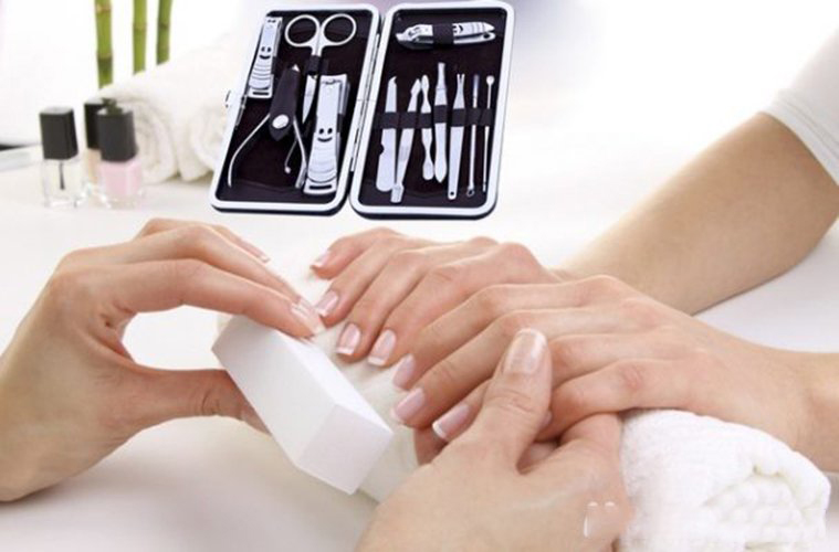 Bộ Kềm Làm Móng 12 Món Inox Cao Cấp Bộ Kềm Làm Móng 12 Món Inox Cao Cấp