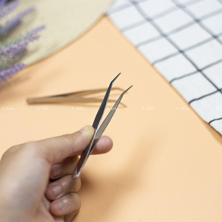 Nhíp Gắp Mụn Inox Đầu Cong Dài 10cm