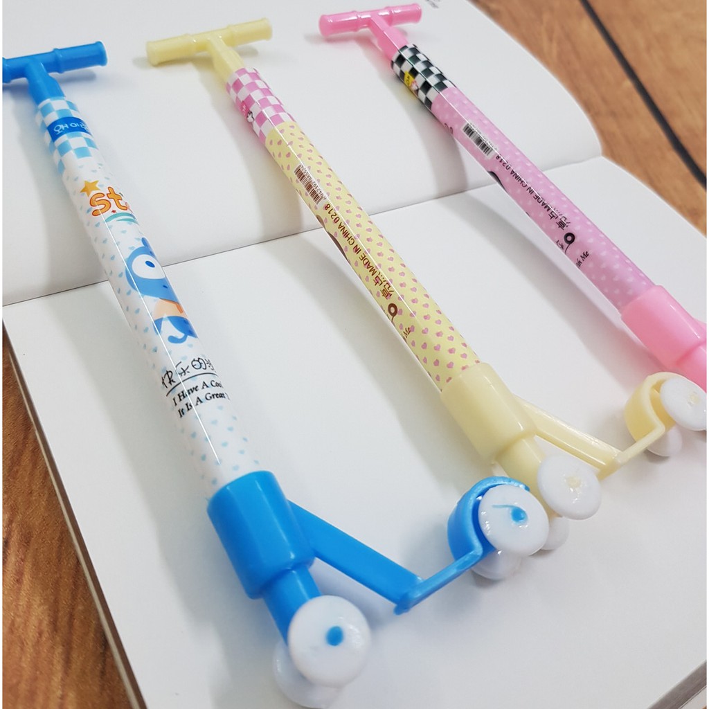 Bút Bi Hình Xe Patin Đứng Được Bút Bi Hình Xe Patin Đứng Được