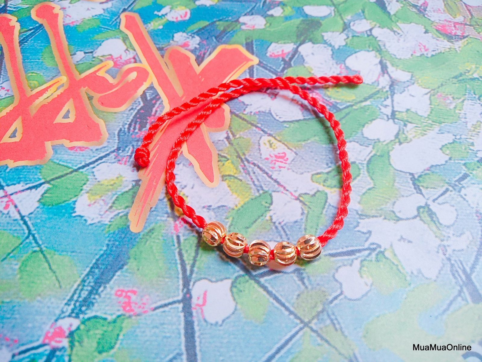 Vòng Đeo Tay Chỉ Đỏ May Mắn
