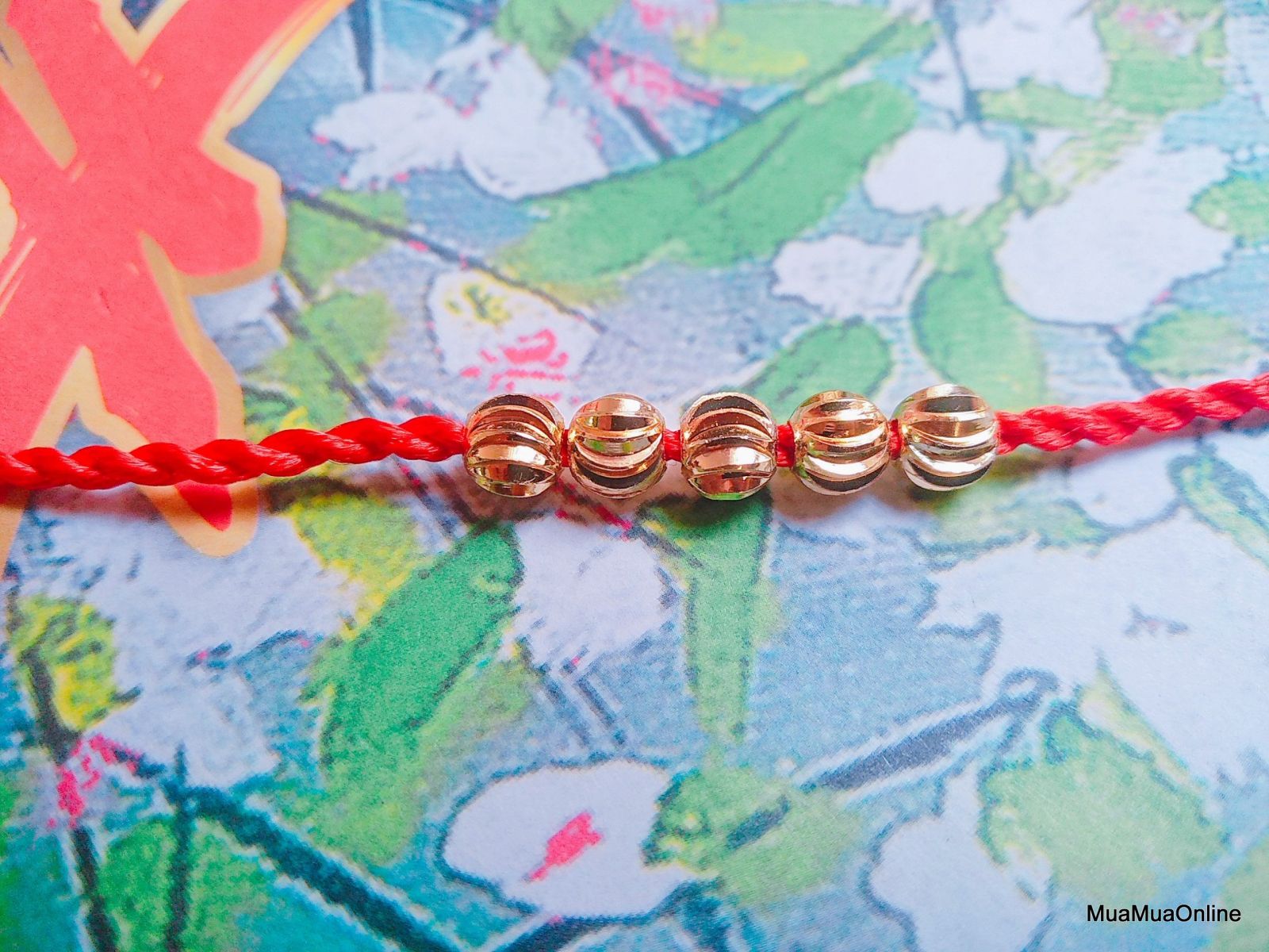 Vòng Đeo Tay Chỉ Đỏ May Mắn