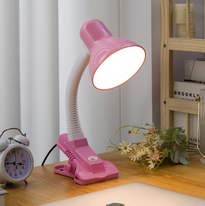 Đèn Kẹp Bàn 109 (Chưa Bóng) Đèn Kẹp Bàn 109 (Chưa Bóng)