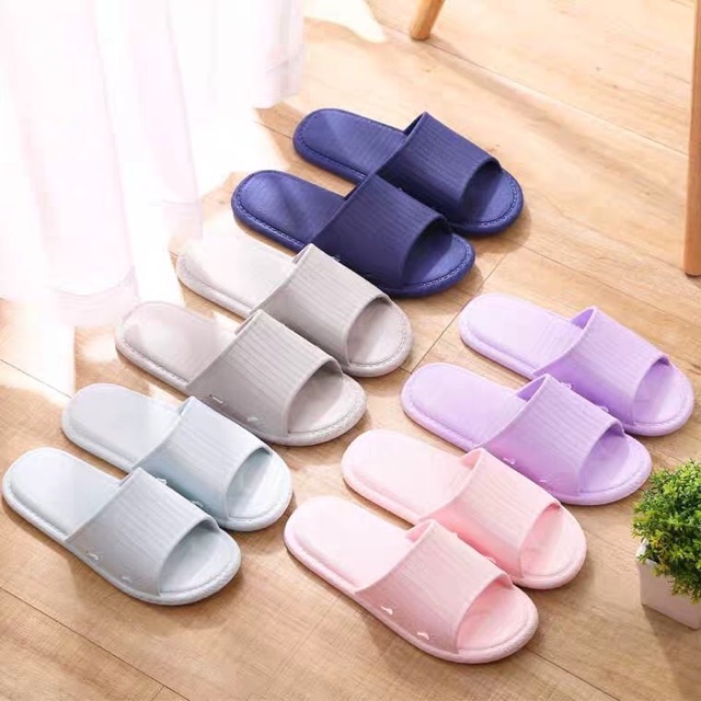 Dép Mang Trong Nhà Hình Bàn Chân Nhỏ Dép Mang Trong Nhà Hình Bàn Chân Nhỏ