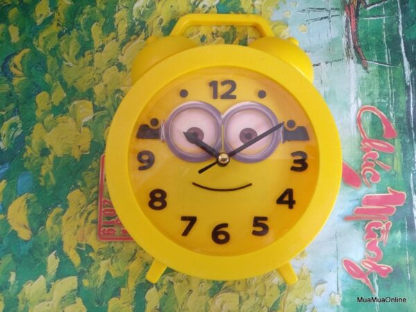 Đồng Hồ Báo Thức Hình Minion