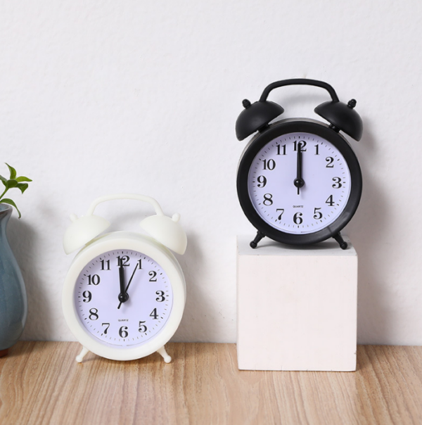 Đồng Hồ Báo Thức Retro Hình Chuông Phong Cách