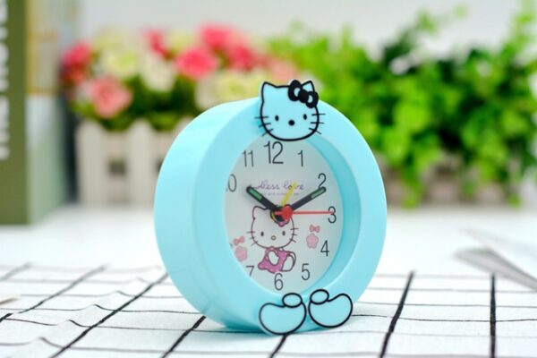 Đồng Hồ Để Bàn Hình Mèo Kitty