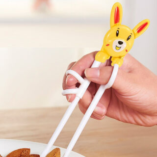 Đũa Tập Ăn Hình Thú Cho Bé