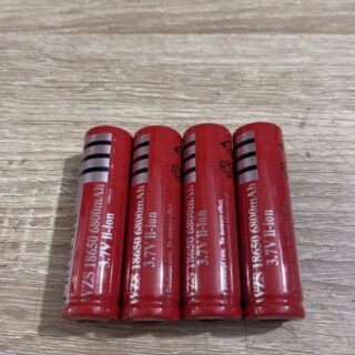 Pin Sạc Đỏ 18650 3.7V Đầu Bằng 6800mah