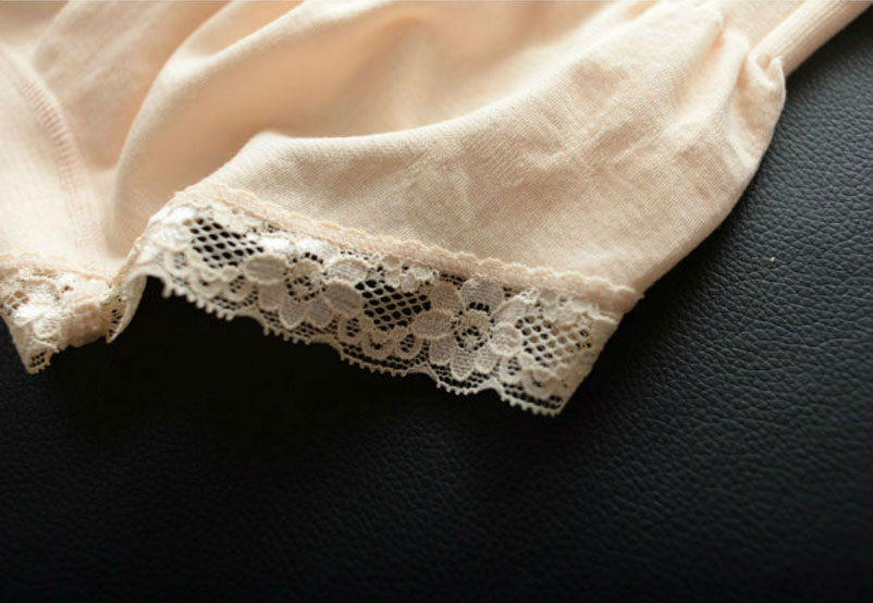 Quần Lót Liền Mạch Ren Bụng