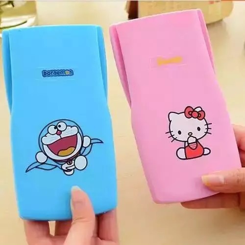 Máy Tính Học Sinh Hình Hello Kitty Và Doraemon Máy Tính Học Sinh Hình Hello Kitty Và Doraemon
