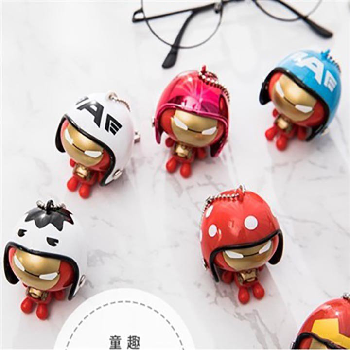 Móc Khóa Hình Avenger Đội Nón