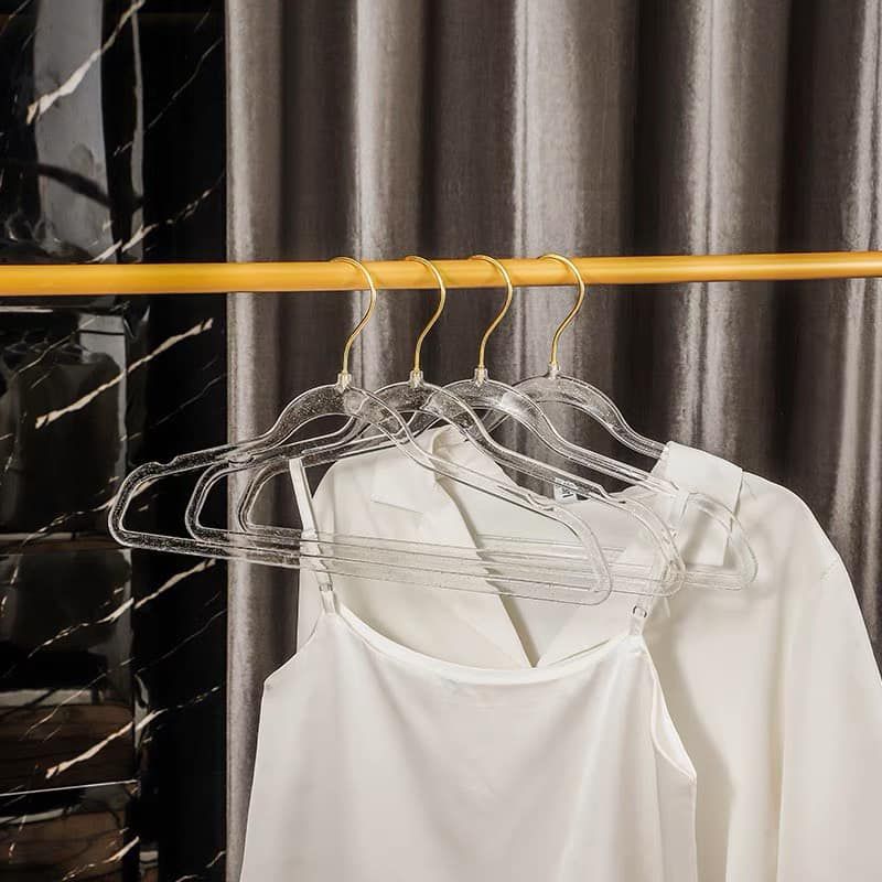 Móc Quần Áo Trong Suốt Ánh Vàng Phong Cách Hàn Quốc Cực Sang (T200) Móc Quần Áo Trong Suốt Ánh Vàng Phong Cách Hàn Quốc Cực Sang (T200)