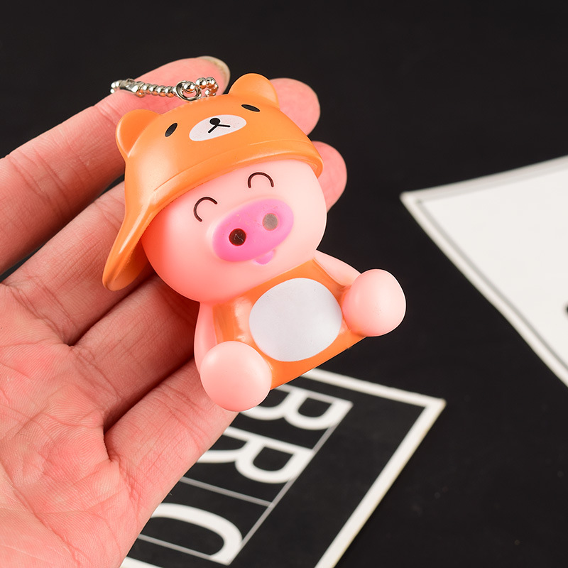 Móc Khóa Hình Heo Ngộ Nghĩnh (6 Màu) Móc Khóa Hình Heo Ngộ Nghĩnh (6 Màu)