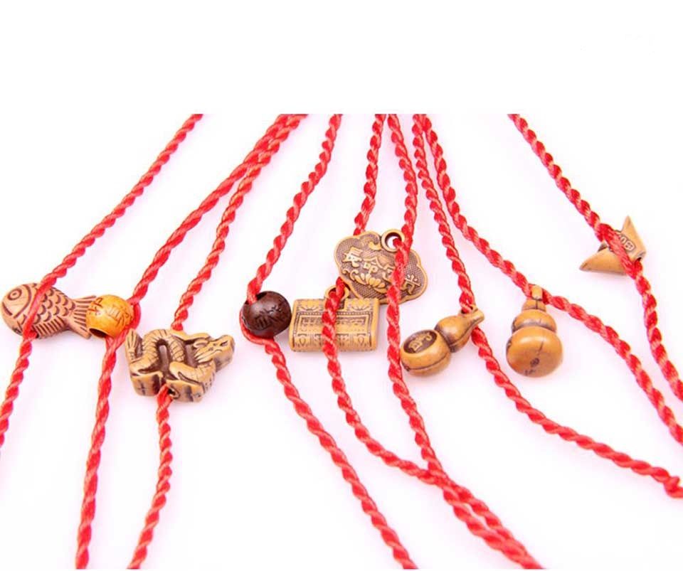 Vòng Tay Chỉ Đỏ May Mắn Nhiều Hình