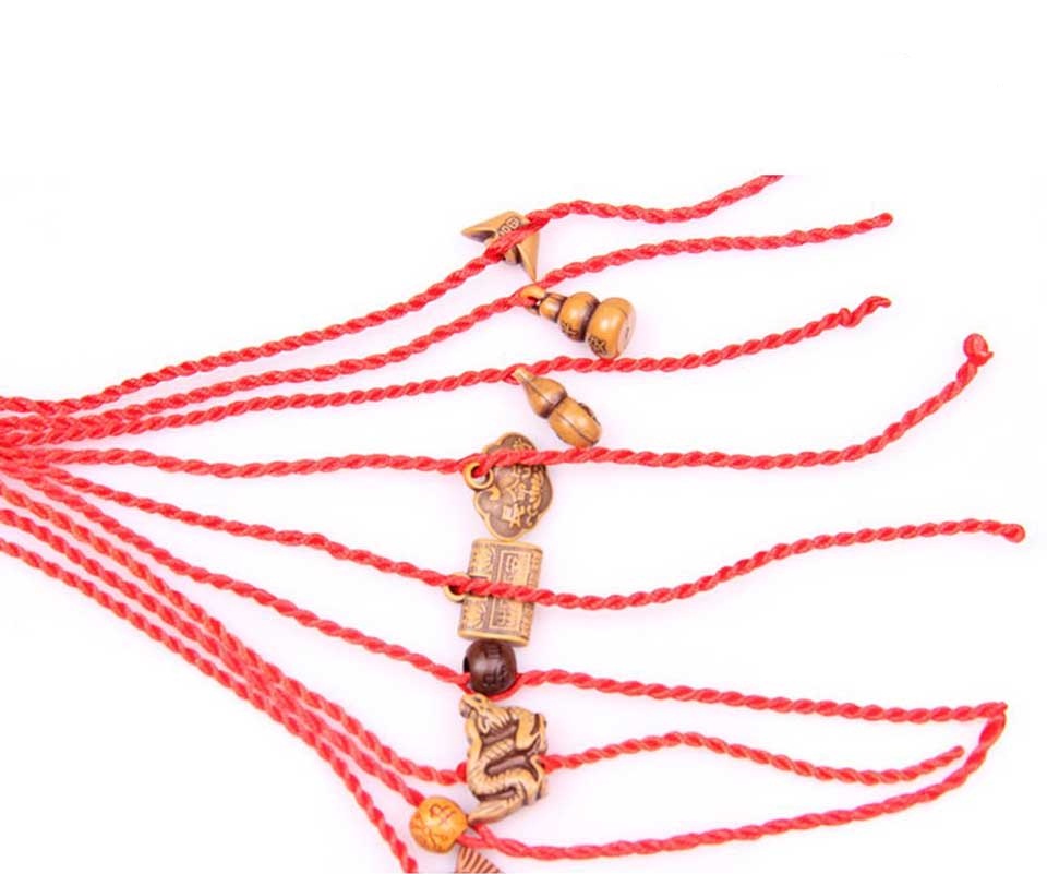 Vòng Tay Chỉ Đỏ May Mắn Nhiều Hình