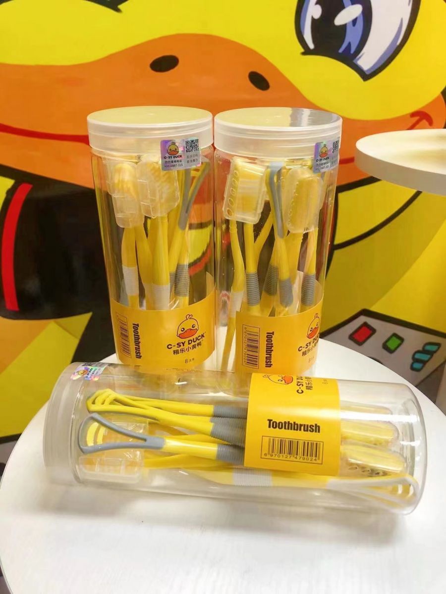 Hộp 8 Bàn Chải Hình Vịt Đáng Yêu Kèm Đầu Tưa Lưỡi 2In1