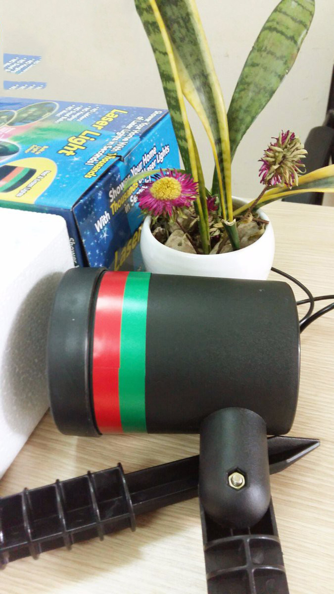 Đèn Trang Trí Nhà Mùa Noel Laser Shower Star Đèn Trang Trí Nhà Mùa Noel Laser Shower Star