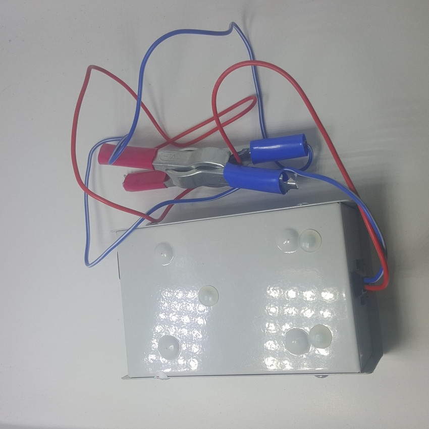 Bộ Đảo Điện Inverter 12V Ra 220V 100W Bộ Đảo Điện Inverter 12V Ra 220V 100W