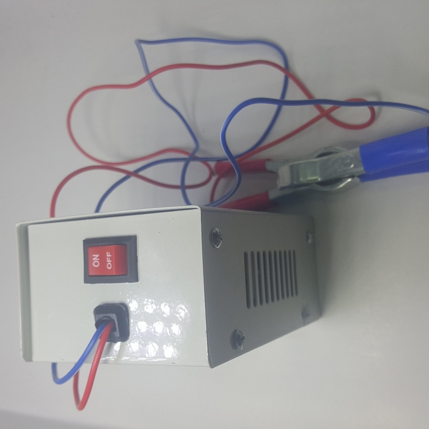 Bộ Đảo Điện Inverter 12V Ra 220V 100W Bộ Đảo Điện Inverter 12V Ra 220V 100W