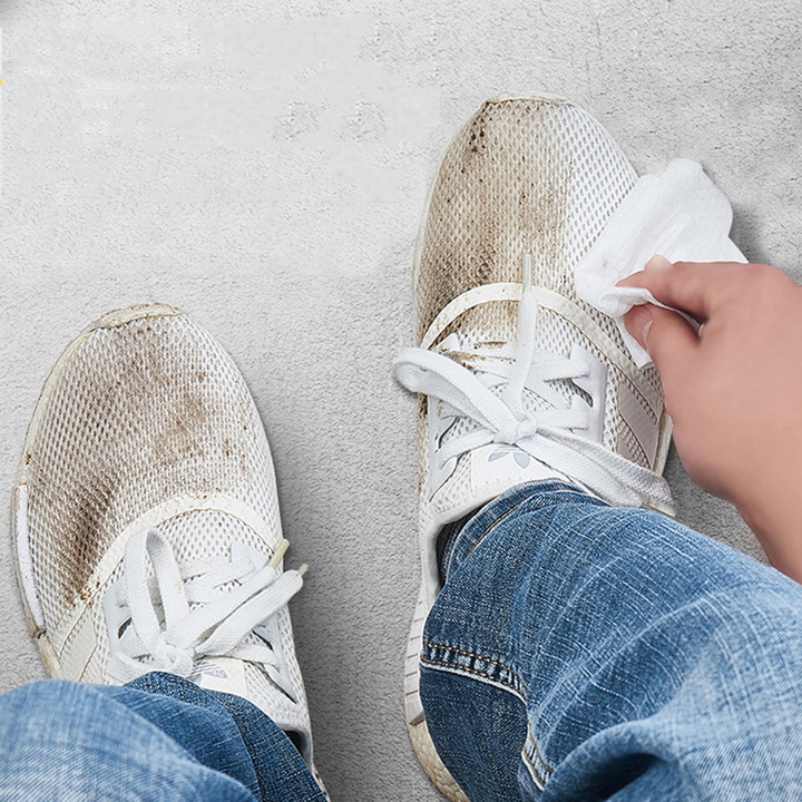 Khăn Giấy Ướt Lau Giày Korean Sneaker Wipes 30 Tờ