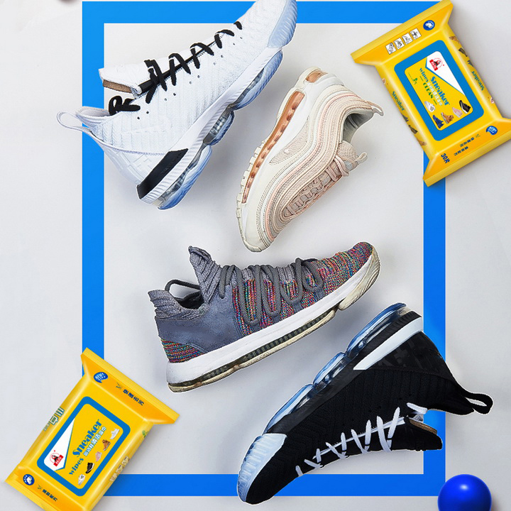 Khăn Giấy Ướt Lau Giày Korean Sneaker Wipes 30 Tờ