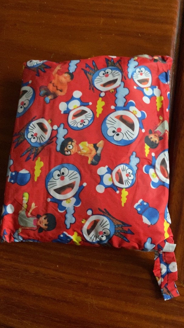 Áo Mưa Kara Vải Dù Dây Kéo Trẻ Em Size S Cao 90-110Cm