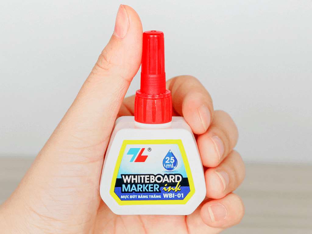 Mực Bút Lông Bảng Màu Đỏ