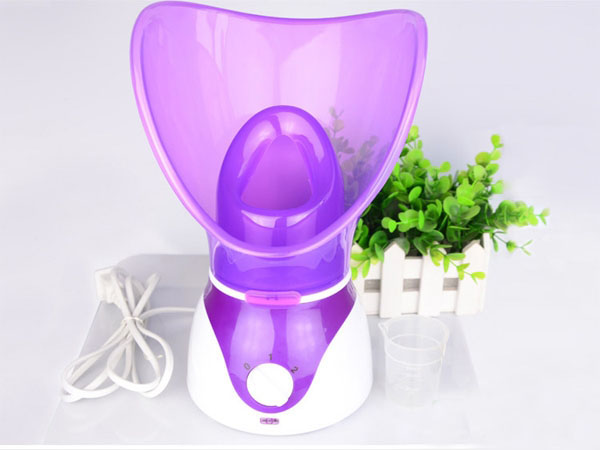 Máy Xông Hơi Mặt Mini Tại Nhà