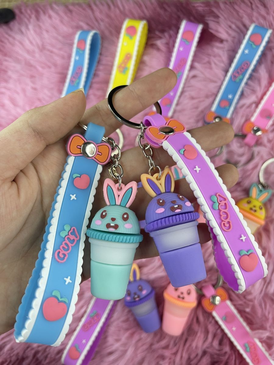 Móc Khoá Hình Thú Cực Đẹp - Ly Trà Sữa Guly Nhiều Màu