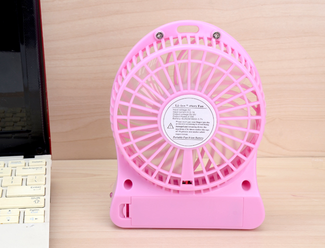 Quạt 3 Tốc Độ Dùng Pin Sạc