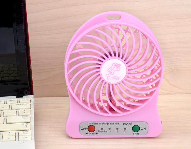 Quạt 3 Tốc Độ Dùng Pin Sạc