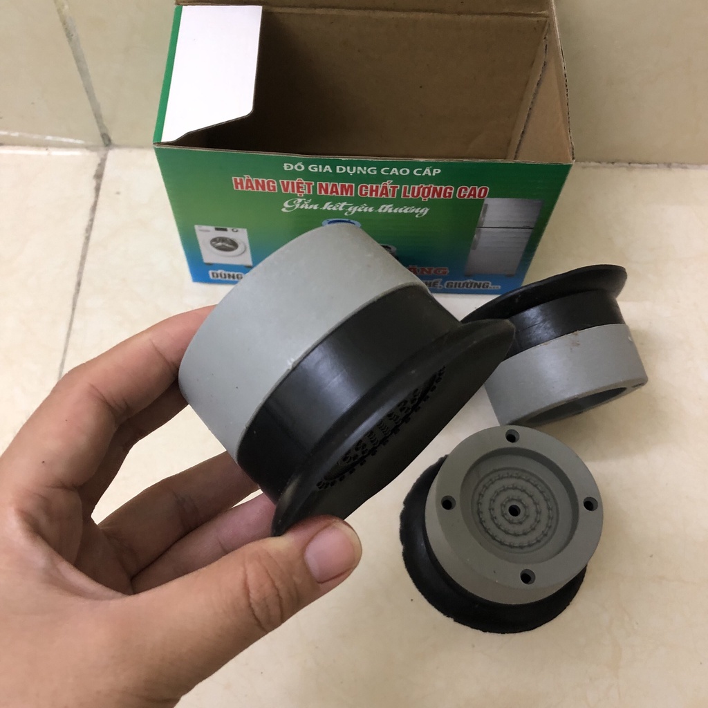 Bộ 4 Chân Đế Kê Chống Rung, Chống Ồn Cho Máy Giặt Có Miếng Đệm