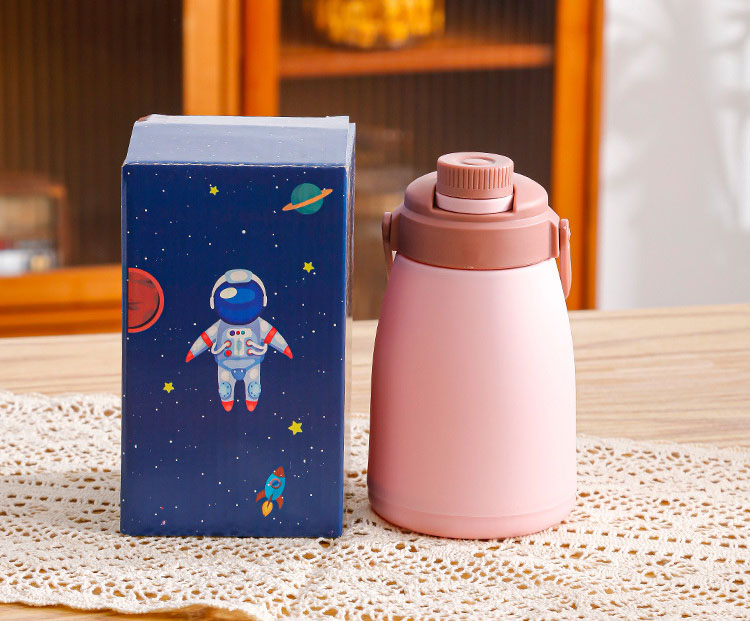 Bình Thủy Tinh Bọc Nhựa 500Ml Kèm Sticker Bình Thủy Tinh Bọc Nhựa 500Ml Kèm Sticker