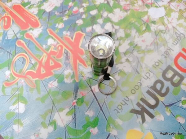 Đèn Pin Police Bỏ Túi Màu Lính Japan Cao Cấp