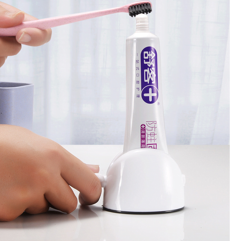 Dụng Cụ Kẹp Kem Đanh Răng 7.4X6Cm Dụng Cụ Kẹp Kem Đanh Răng 7.4X6Cm
