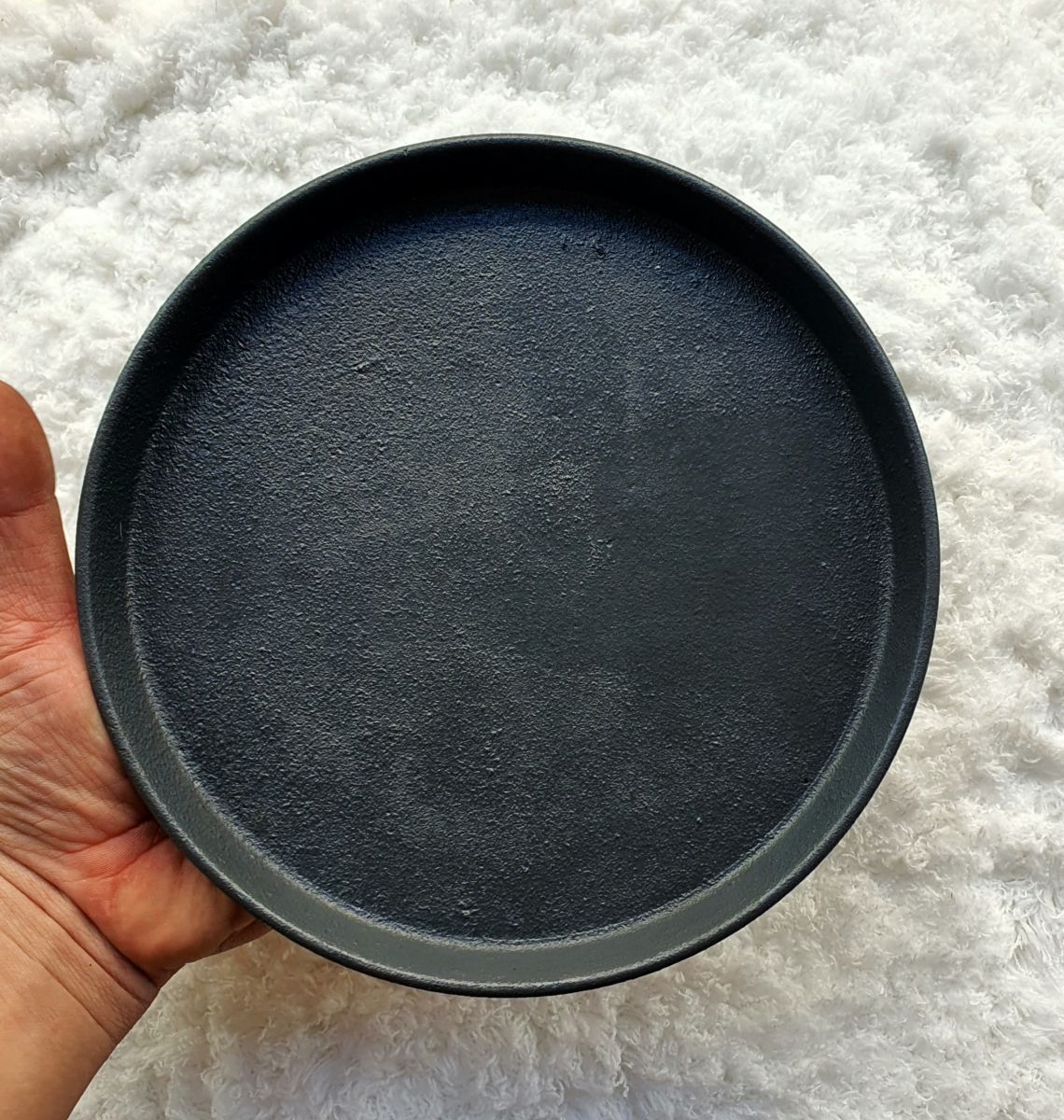 Chảo Gang Không Quai 20Cm Kim Hưng Hoàng