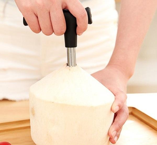 Dụng Cụ Khui Dừa Siêu Nhanh Tiện Dụng Dụng Cụ Khui Dừa Siêu Nhanh Tiện Dụng