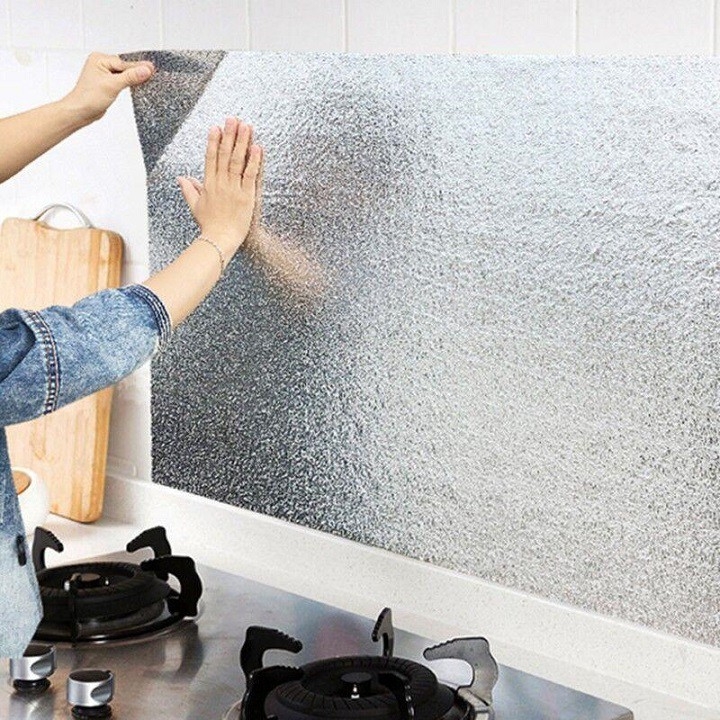 CUỘN GIẤY BẠC DÁN BẾP ( 3m X 60cm )