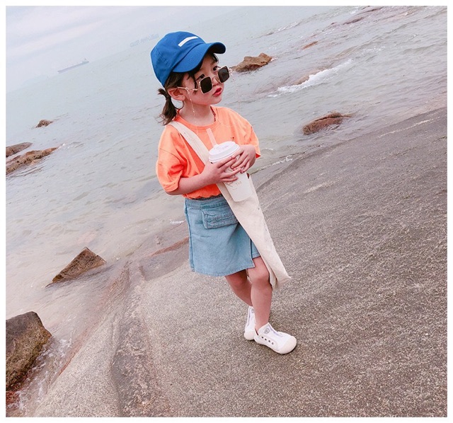 Mắt Kình Vuông Sang Trong Dễ Thương Cho Bé Đi Du Lịch Mắt Kình Vuông Sang Trong Dễ Thương Cho Bé Đi Du Lịch