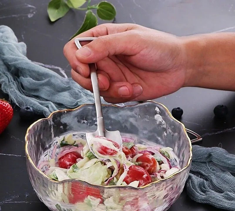 Sét 4 Thìa Inox Hình Xẻng Cao Cấp Xinh Xắn (2 Kiểu Dáng) Sét 4 Thìa Inox Hình Xẻng Cao Cấp Xinh Xắn (2 Kiểu Dáng)